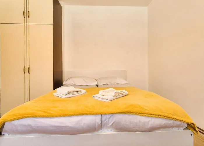 Old Town Bistrik - Free Parking